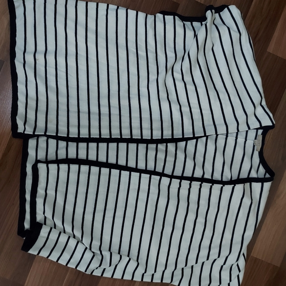 Loft Cardigan - Picture 2 of 4